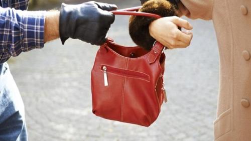 جزئیات سرقت ۶ میلیاردی از داور سرشناس