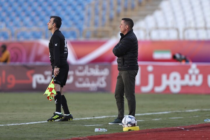 سرمربی پرسپولیس همه را نگران کرد