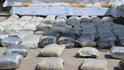 کشف یک و نیم تُن مواد مخدر از باندی مسلح