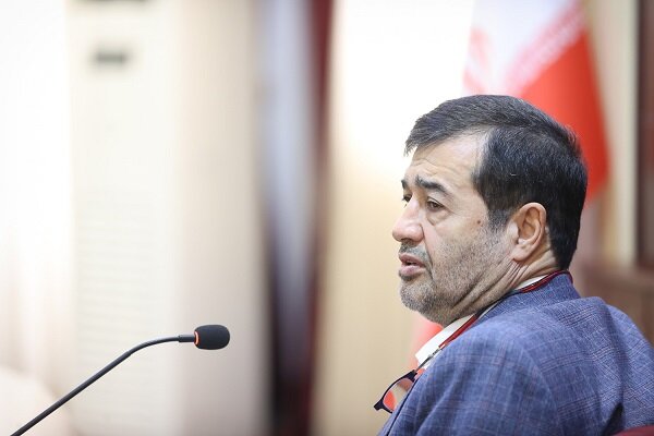 نشست سرپرست مدیرعاملی استقلال با وزیر ورزش