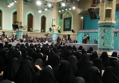 دیدار اقشار مختلف مردم با رهبر انقلاب  /عکس