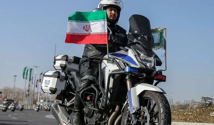 رژه موتور سواران در سالروز ورود امام خمینی /فیلم