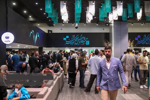 ایران‌مال بزرگترین میزبان جشنواره فیلم فجر