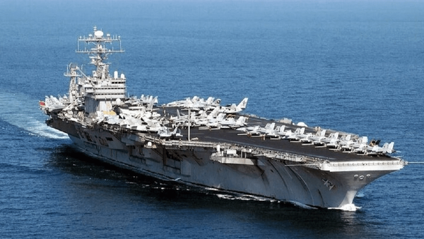 عقب‌نشینی ناوگروه «آبراهام لینکلن» آمریکا 