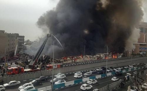 آتش سوزی مهیب در بارار جنت آباد تهران / فیلم