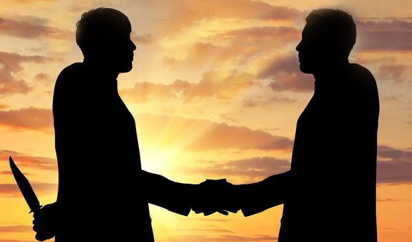 فروپاشی شبکه‌های قدرت در لحظه حقیقت