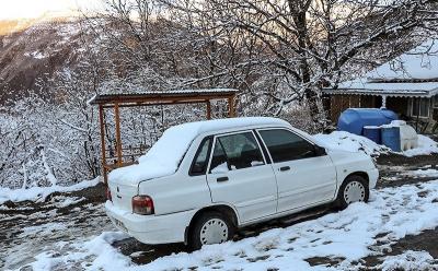 بارش برف زمستانی منطقه گردشگری اشکور 