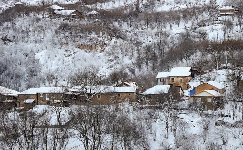 بارش برف زمستانی منطقه گردشگری اشکور 