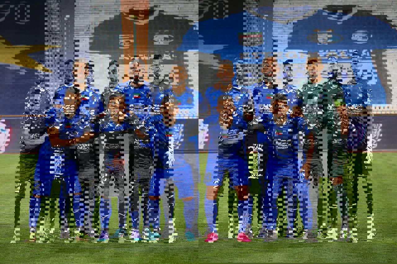 حریف استقلال با مهاجم انگلیسی می‌آید 