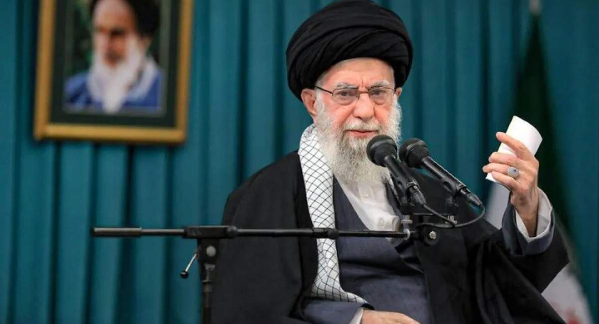 در ۲۲ بهمن دشمن را مأیوس کنید/ حضور مردم در راهپیمایی و ابراز وفاداری به جمهوری اسلامی باعث عقب‌نشینی دشمن از طمع‌ورزی علیه ایران و منافع ملی خواهد شد+فیلم