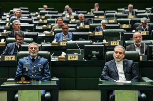 هم‌صدایی میدان و دیپلماسی در صحن بهارستان +فیلم