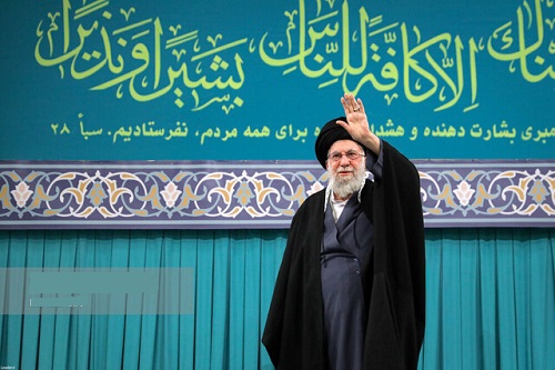 نامه خانواده‌های شهدا و تشکل‌های ایثارگری به رهبر انقلاب