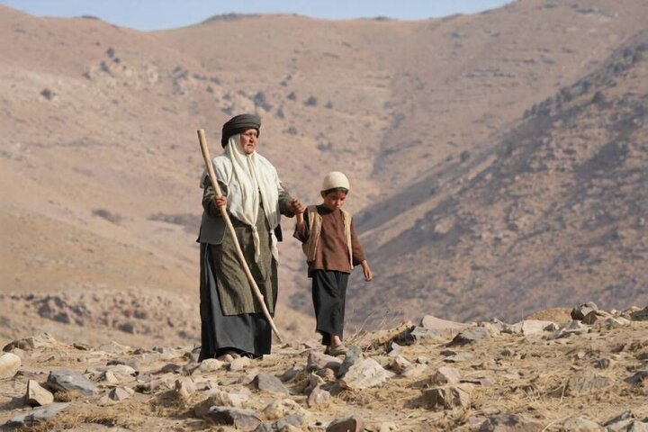 نگاهی به فیلم «کوچ»؛ روایتی باورپذیر از کودکی شهید سلیمانی