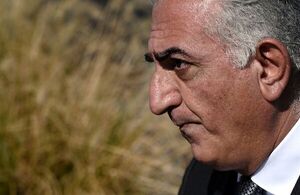  تصویری از رضا پهلوی در راهپیمایی ۲۲ بهمن!