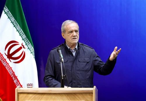  مردم  در راهپیمایی ۲۲ بهمن سنگ‌تمام گذاشتند.