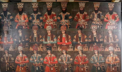 مرمت نقاشی تاریخی پسران فتحعلی شاه قاجار /عکس