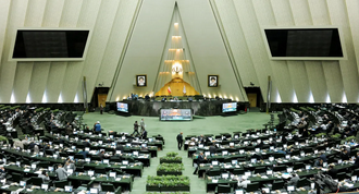  مجلس ۳ شیفته شد 