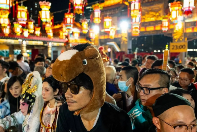 آغاز سال اسب در گوشه‌وکنار آسیا /عکس