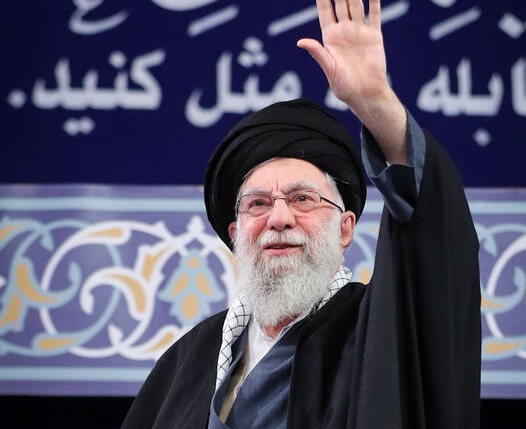 واکنش توئیتری‌ها به بیانات امروز رهبر انقلاب 