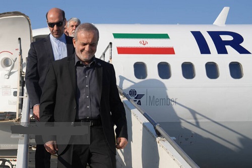 پزشکیان وارد مشهد مقدس شد