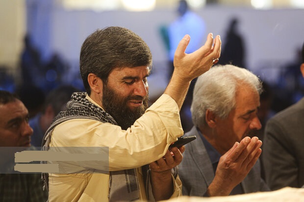 برنامه مناجات‌خوانی مداحان مشهور