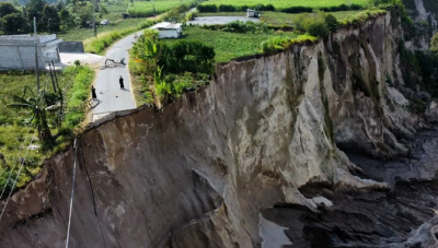 رانش زمین ترسناک در اندونزی /عکس