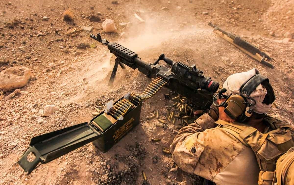 جمع‌وجور و مرگبارترین مسلسل آلمانی /فیلم