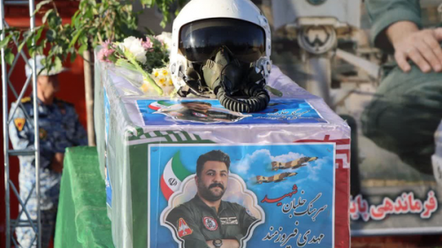 مراسم تشییع پیکر خلبان شهید «مهدی فیروزمند» برگزار شد