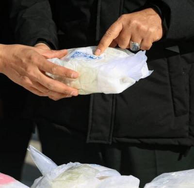  کشف یک تن مخدر شیشه در یزد/عکس
