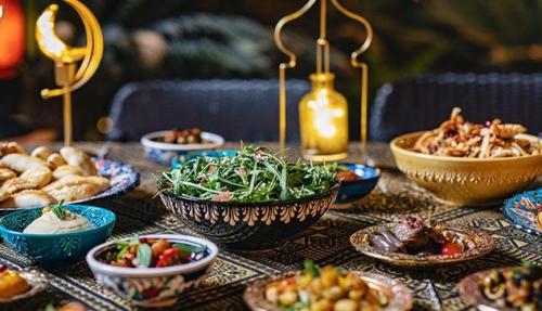  بزرگ‌ترین سفره افطار جهان در بیروت /فیلم