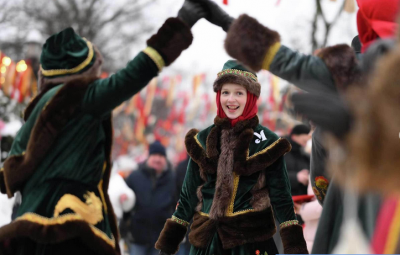  جشنواره زمستانی ماسلنیتسا در مسکو / عکس