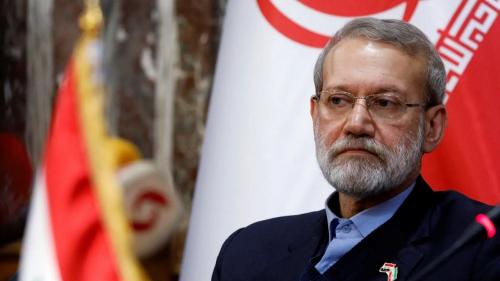 سفر علی لاریجانی به مسقط برای ابلاغ پاسخ هسته‌ای ایران