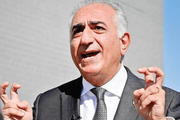 تودهنی محکم رضا پهلوی به خودش