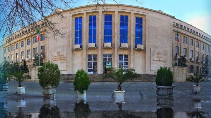 پرداخت حقوق کارکنان دولت بدون وقفه‌ 