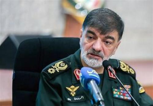  تمامی نیروهای ما در مرز آماده باش صددرصد هستند/ با خودفروخته‌ها و جواسیس مانند دشمن برخورد خواهیم کرد