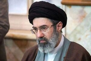 درخشش «لبیک سیدمجتبی» روی موشک موج سی‌ام +عکس