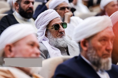 بیعت اهل‌ سنت با سومین رهبر؛ حمایت از رهبری تکلیف شرعی است