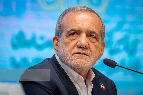 ویرانگران آمده‌اند و رفته‌اند، ایران مانده است 