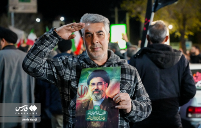 یک ایرزان گوش به فرمان رهبر