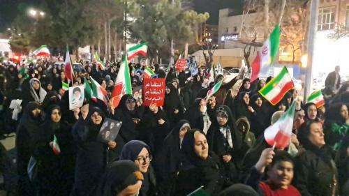 دسته عزادارای و مراسم تشییع شهید والامقام رضا حسین زاده