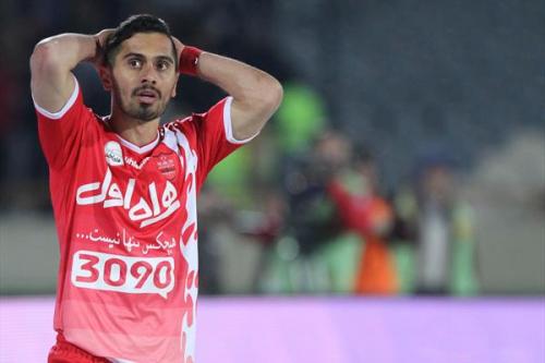 شوک به هواداران پرسپولیس:شاه ماهی سرخابی ها خط خواهد خورد/ گزینه های روی میز برانکو برای جانشینی عالیشاه؛ نوراللهی در ترکیب اصلی؟
