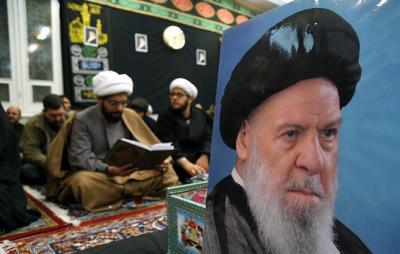 عکس/حضور مراجع و علما در بیت آیت الله موسوی 