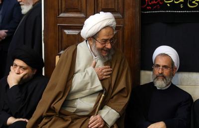 عکس/حضور مراجع و علما در بیت آیت الله موسوی 