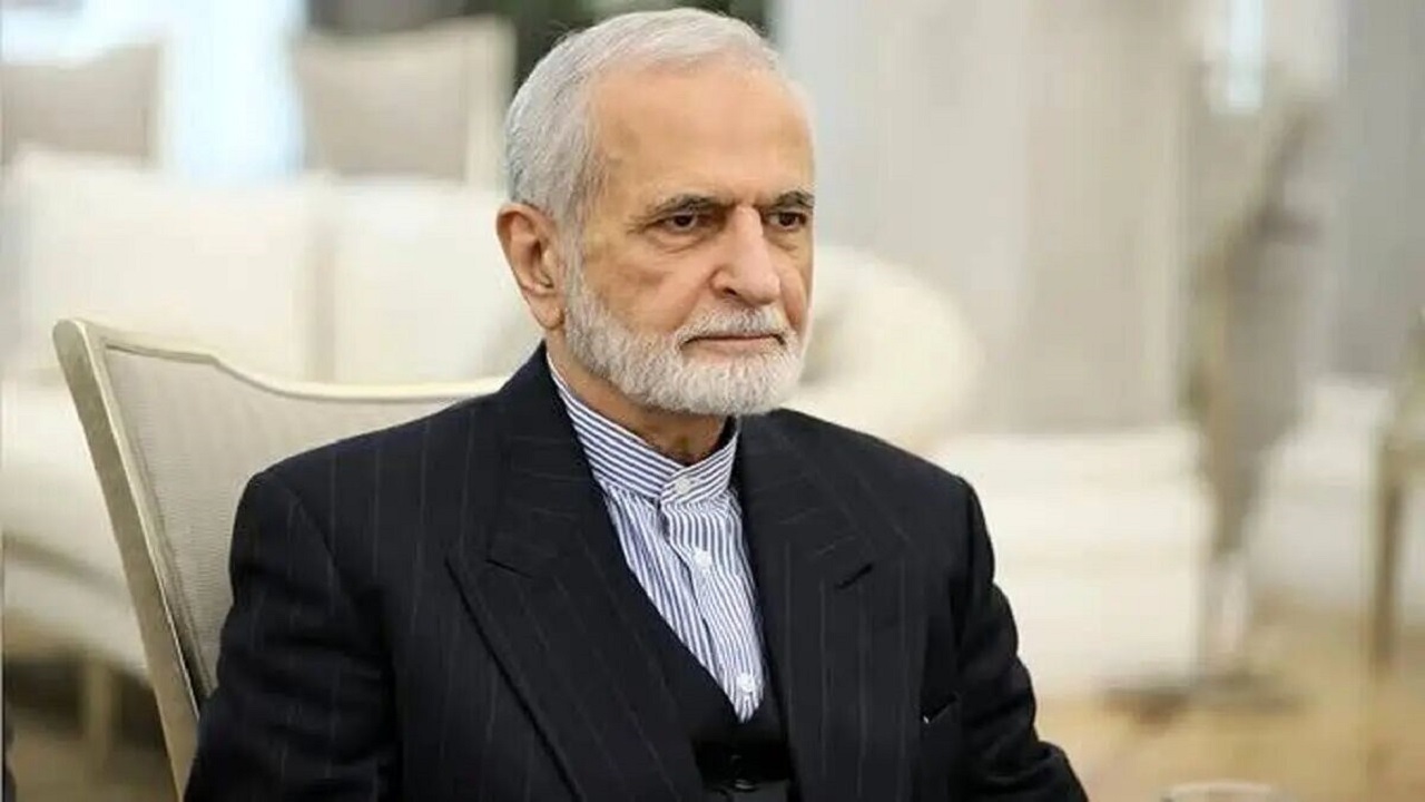 مراسم تشییع شهید خرازی در حرم مطهر امام خمینی