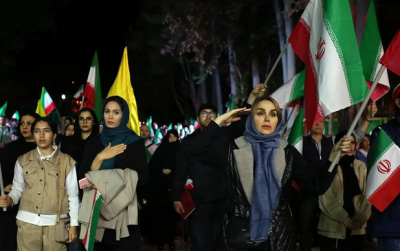 حضور هنرمندان در باغ فردوس /عکس