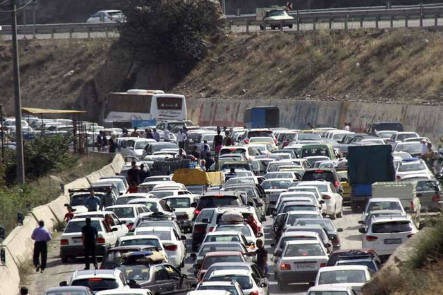 رفع انسداد جاده چالوس و آزادراه تهران ـ شمال از ساعت ۲۲/ ترافیک سنگین در محورهای پرتردّد