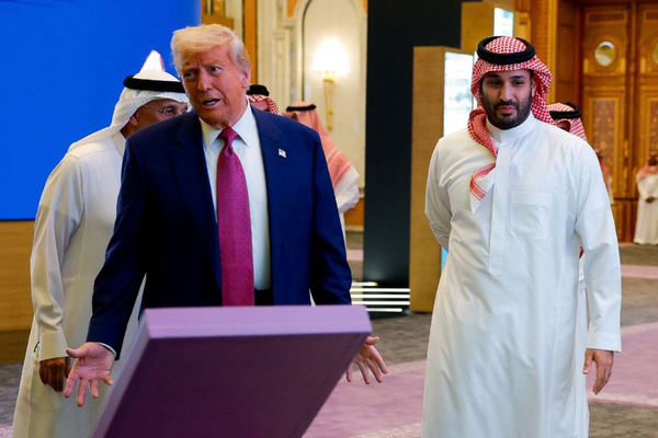 تشنج درباب المندب بامحاصره تنگه هرمز 