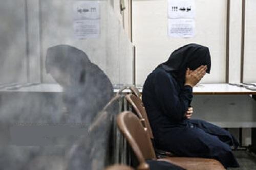 جاسوس زن شبکه‌های معاند در دام پلیس فارس