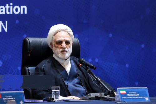 دشمن نمی تواند برای ما ضرب‌الاجل تعیین کند