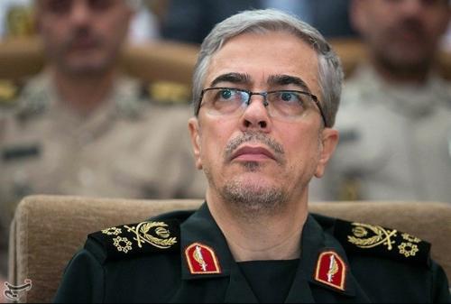 لزوم ایجاد پایگاه دریایی ایران در سوریه و یمن/ دولت تنها 20درصد بودجه دفاعی را پرداخت کرده است